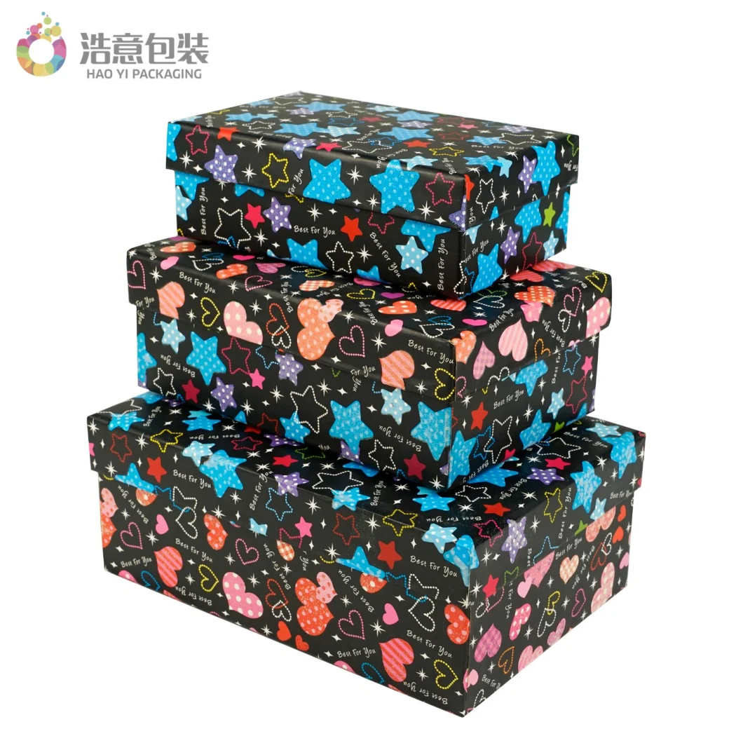 China Custom Environmental Protection Exquisite Square Flower Paper Gift Packaging Box for Cosmetics Makeup Jewelry Clothes Packing Boxes Watch Wedding Festival