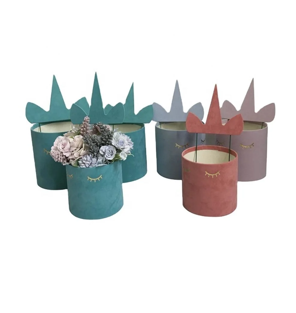 Flannel Unicorn Round Three-Piece Set Flower Bucket Round Box