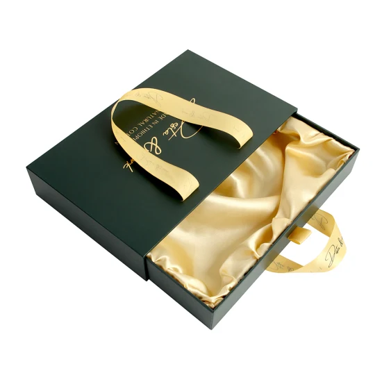 새틴 안감이 있는 란제리 포장용 슬라이딩 서랍이 있는 고급 선물 종이 상자